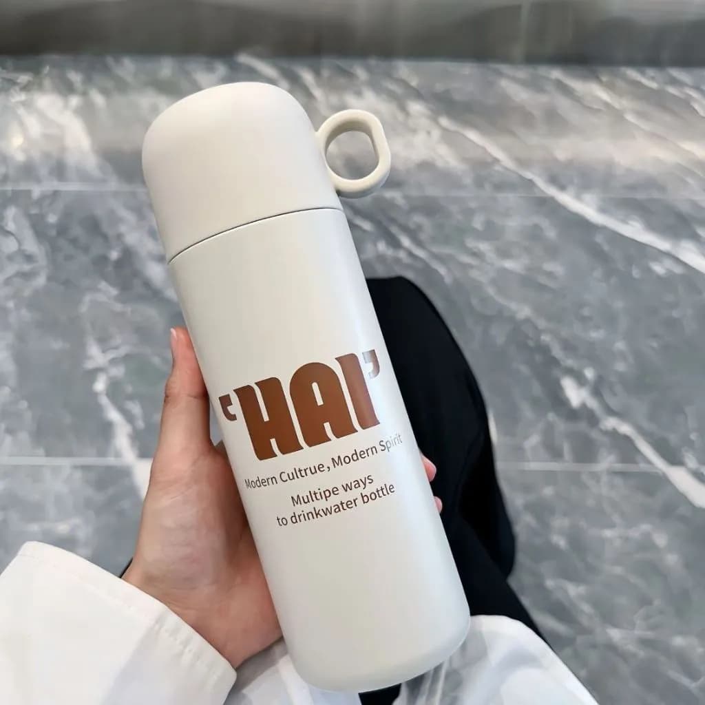 فلاسک کاپ دار برند HSCUP طرح HAI گنجایش 500ML کد BW-1358 — تصویر ۷
