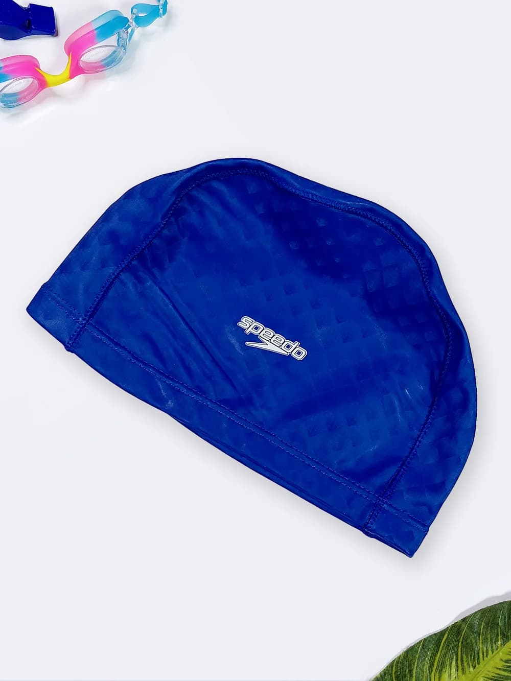کلاه شنا زنانه و مردانه آبی رنگ سه بعدی اسپیدو ( Speedo ) با جنس فومی ضد کلر