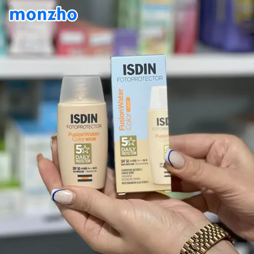 ضد آفتاب رنگی فیوژن واتر ایزدین SPF+50 رنگ لایت مناسب پوست چرب 50 میل — تصویر ۴