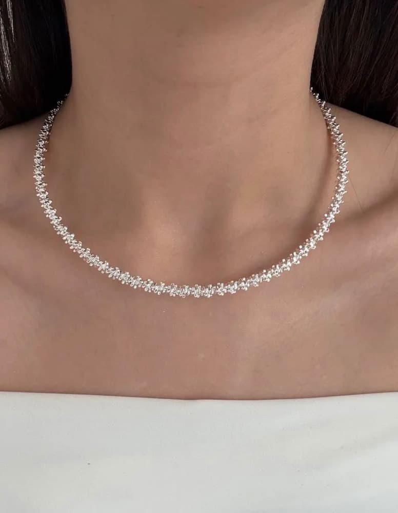 طوق وارداتی خاویاری نقره ای — تصویر ۲