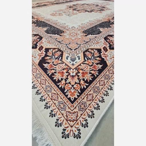 فرش ماشینی چاپی | فرشینه هازان ترک طرح سنتی کرم کدh307 (پس کرایه) — تصویر ۴