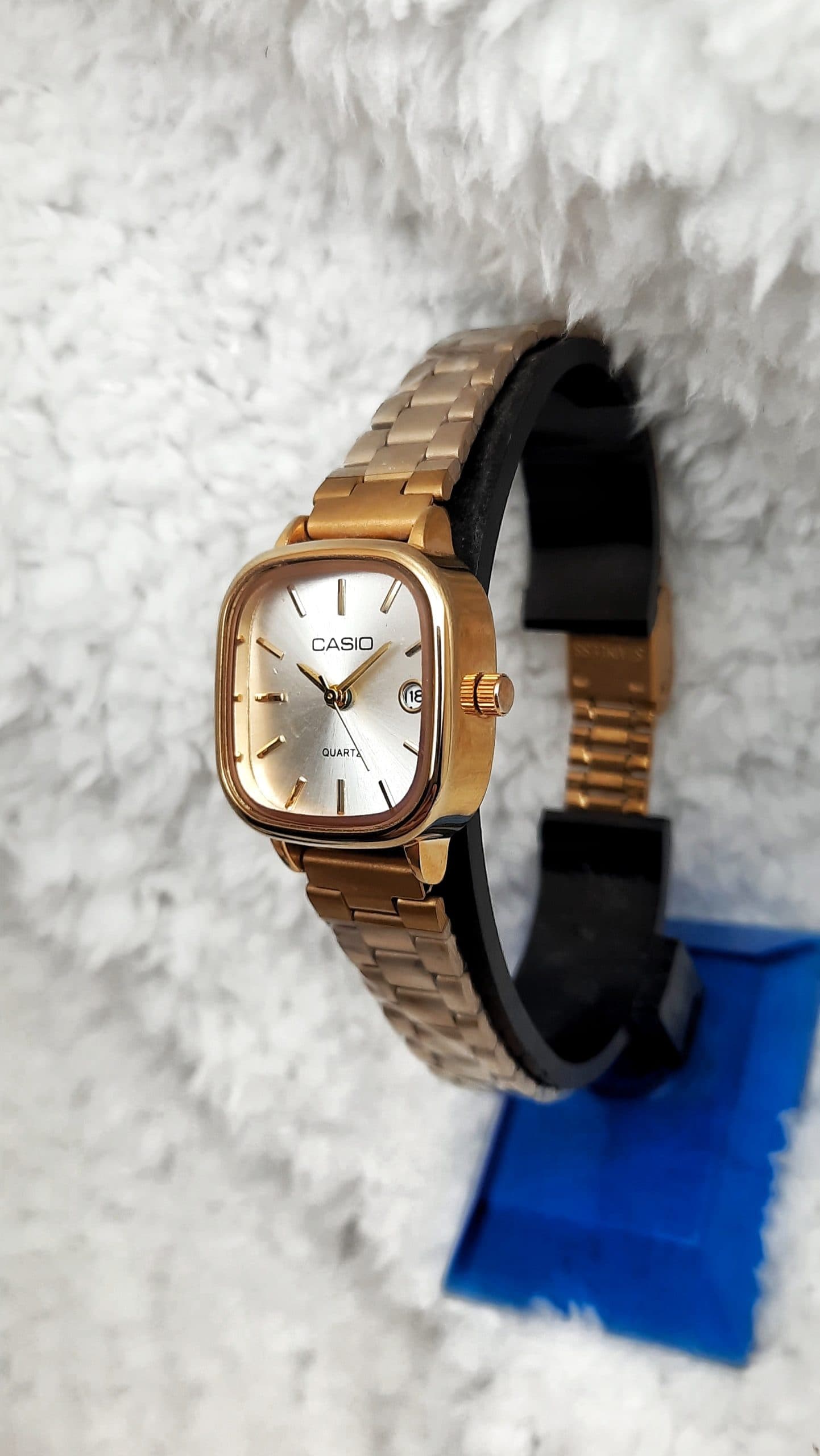 ست کاسیو اولدمانی طلایی صفحه صدفی casio oldmoney — تصویر ۵