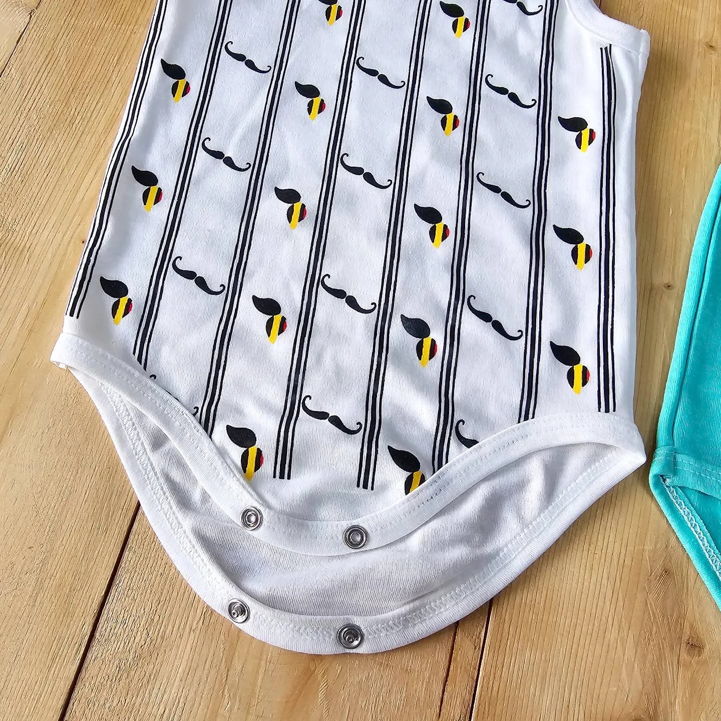 بادی رکابی سیبیل و تام و جری کد 3379 — تصویر ۲