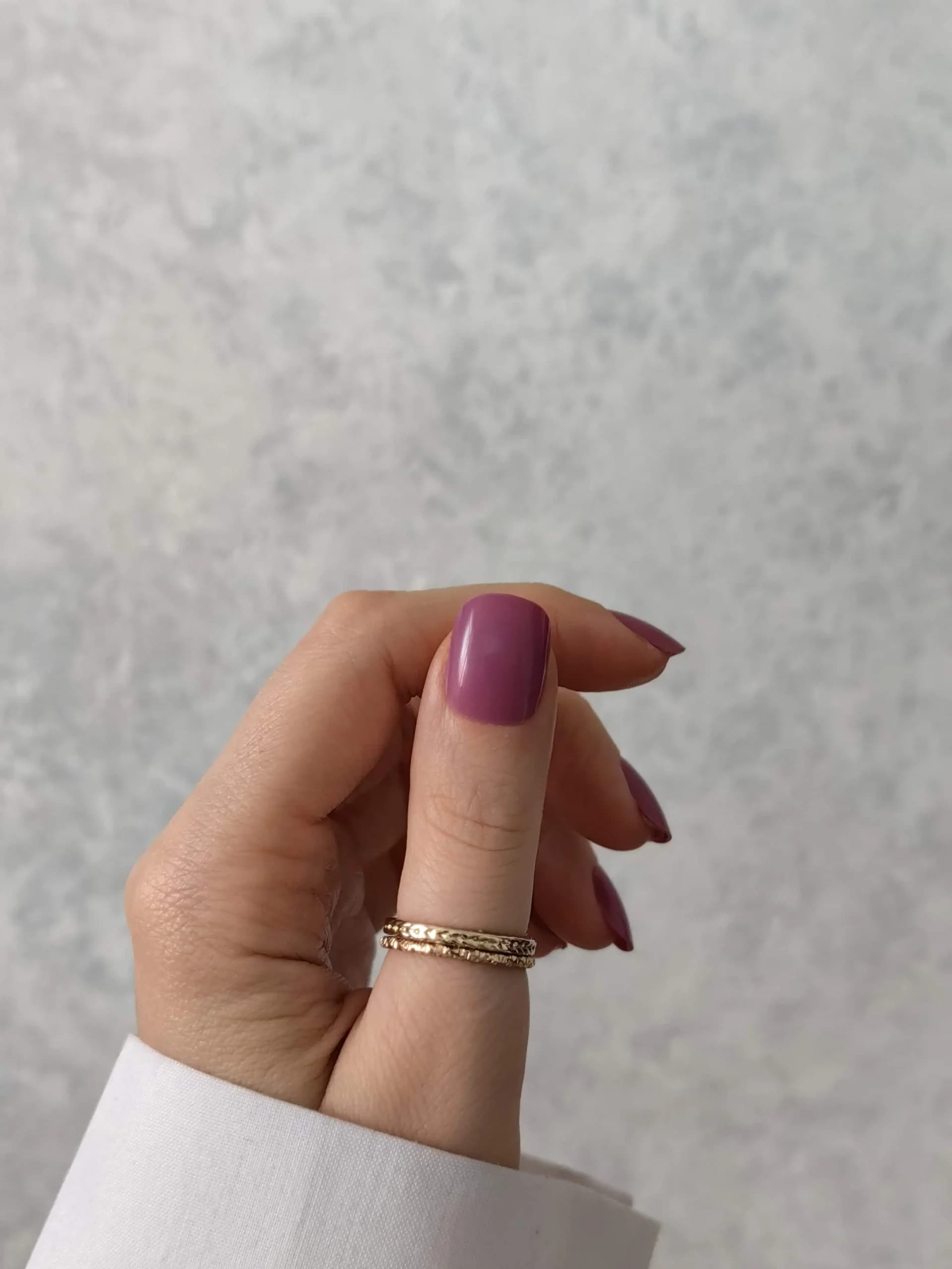 ناخن مصنوعی رنگی ساده رنگ بنفش فرم مربع گرد کوتاه راسا – RSN0311 — تصویر ۴