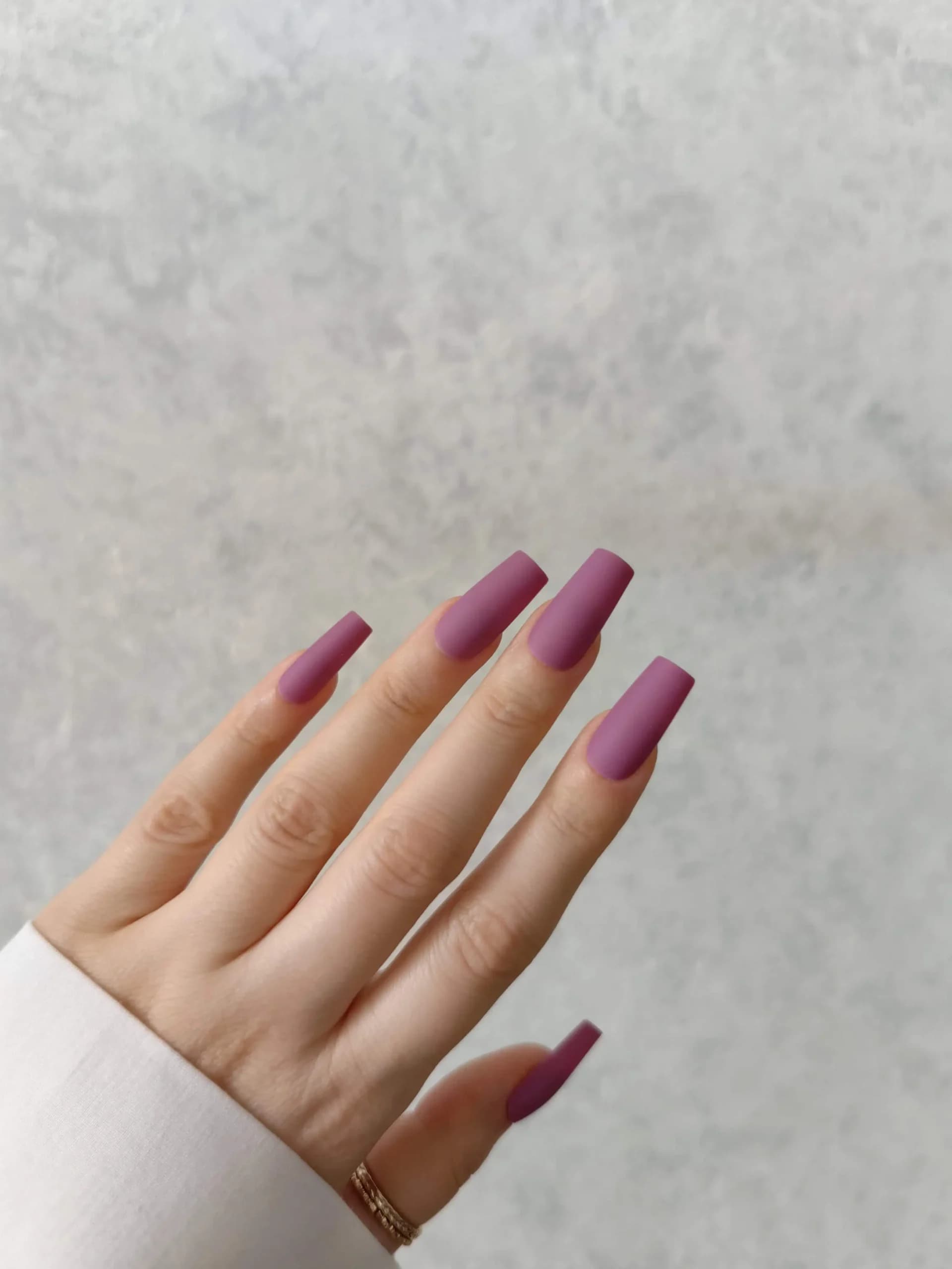 ناخن مصنوعی رنگی ساده رنگ بنفش فرم مربع راسا – RSN0299 — تصویر ۲