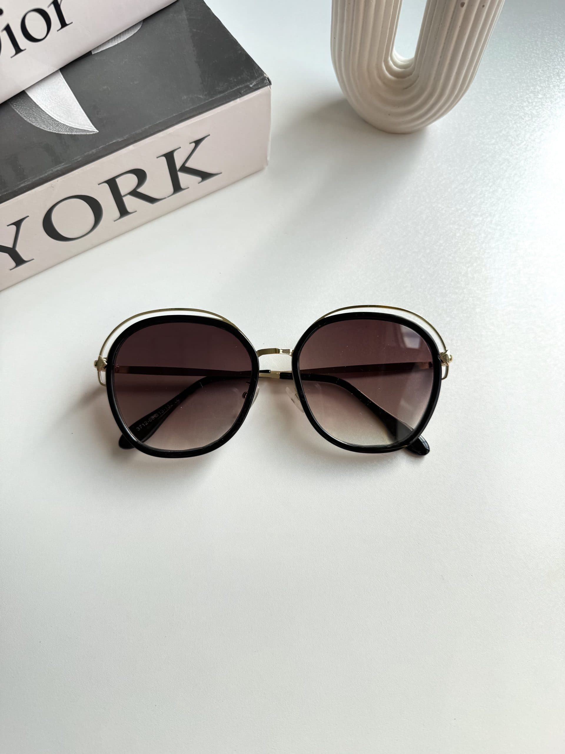عينك آفتابي برند Gucci زنانه قهوه ای ترند يووي 400