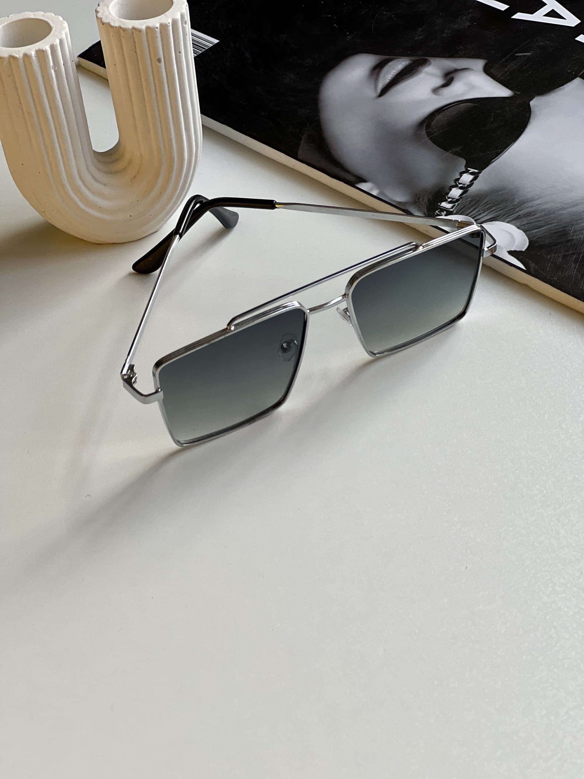 عينك آفتابي برند Gucci زنانه ترند يووي 400 — تصویر ۲