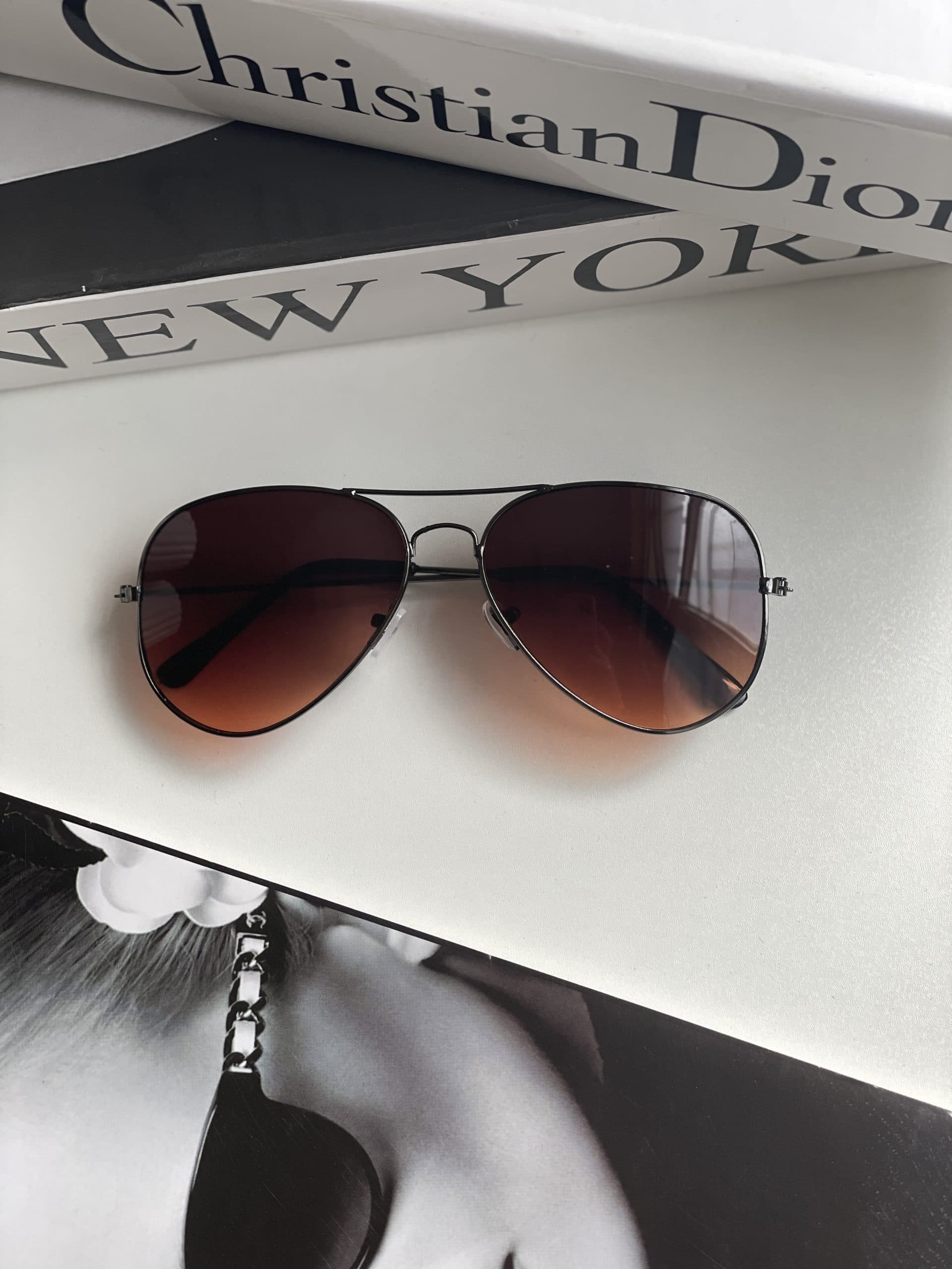 عينك آفتابي برند Rayban اسپرت قهوه ای يووي ٤٠٠