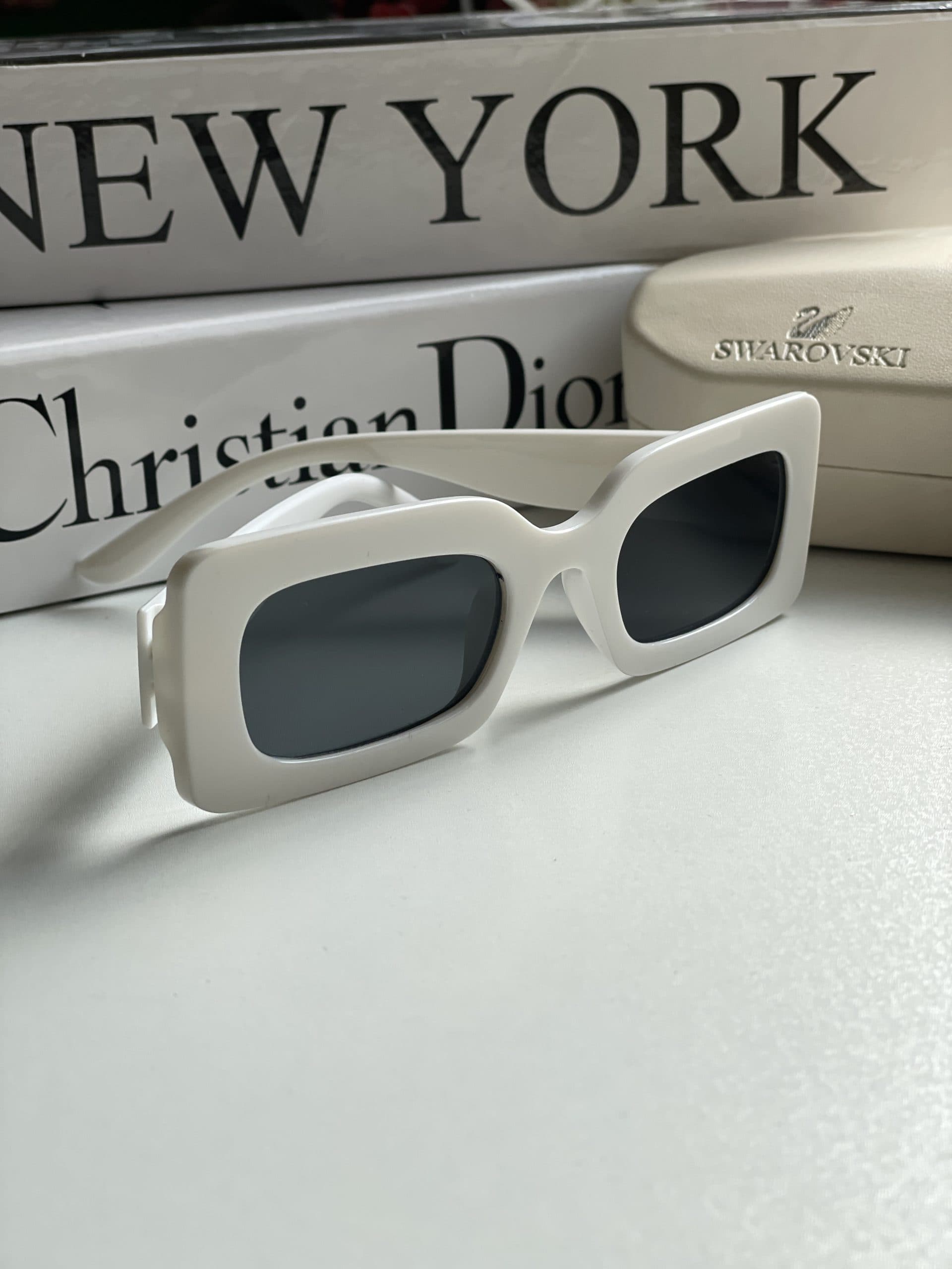 عينك آفتابي برند Dior دخترانه ترند سفید يووي ٤٠٠ — تصویر ۲