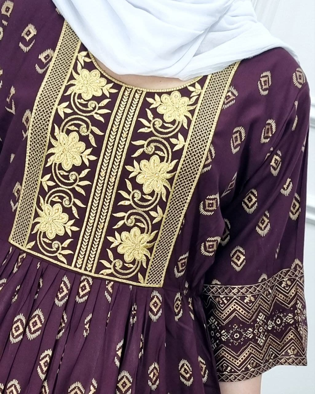 پیراهن ساحلی کورتای سوزندوزی وارداتی/کد513 (تخفیف ویژه) — تصویر ۴