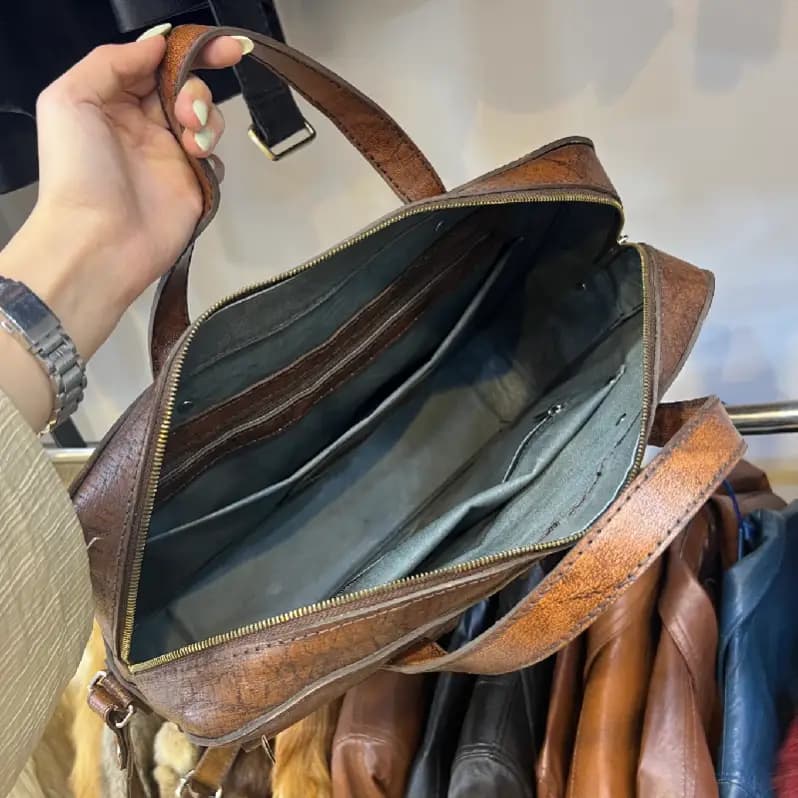 کیف اداری چرم گاومیش کد 81 — تصویر ۴