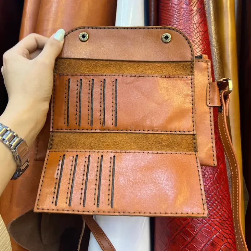 کیف دوخانه تمام چرم گاوی کد 76 — تصویر ۳