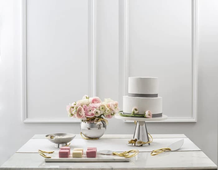 جا کیکی مایکل آرام | Calla Lily Cake Stand — تصویر ۲