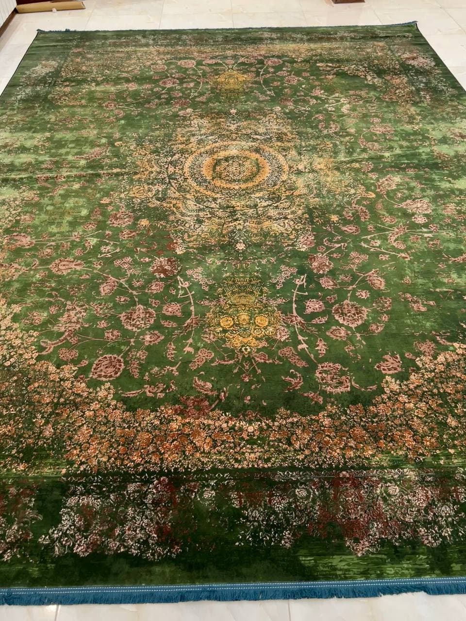 فرش طرح 300610 سبز پررنگ 1200 شانه — تصویر ۶