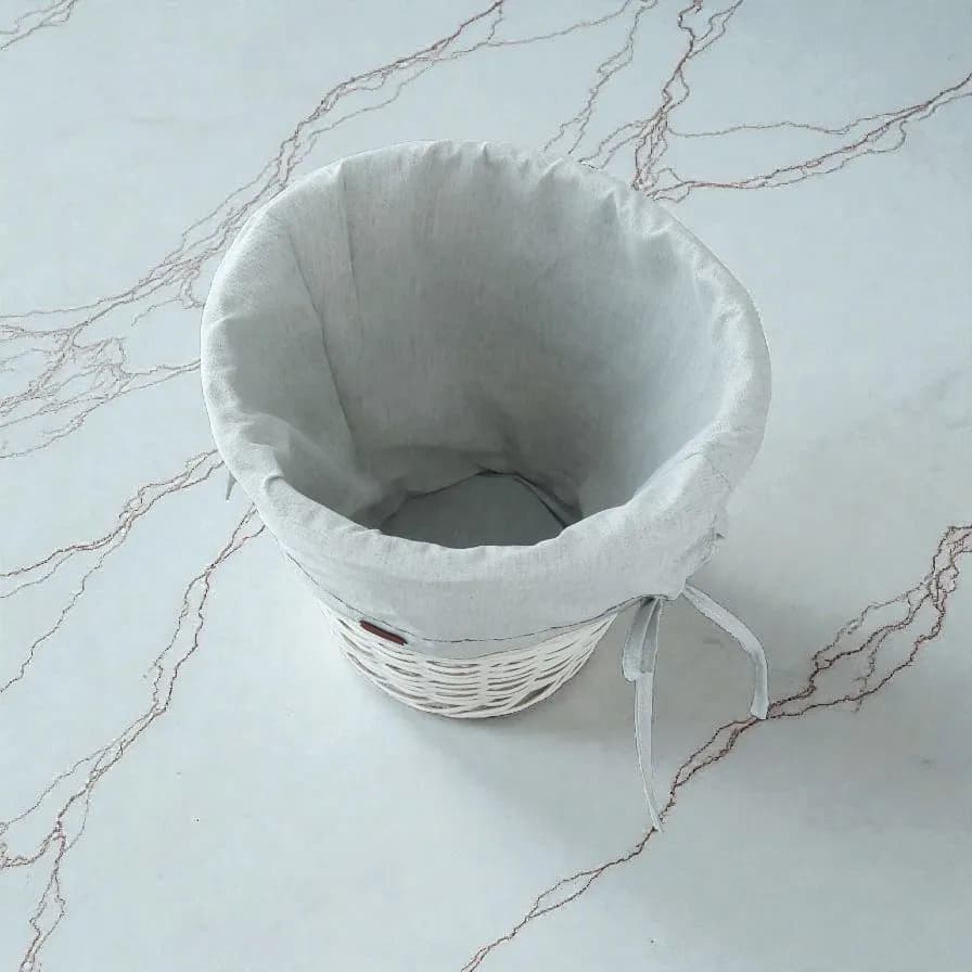 سطل زباله نی نی سیس مدل حصیری گلدوزی — تصویر ۸