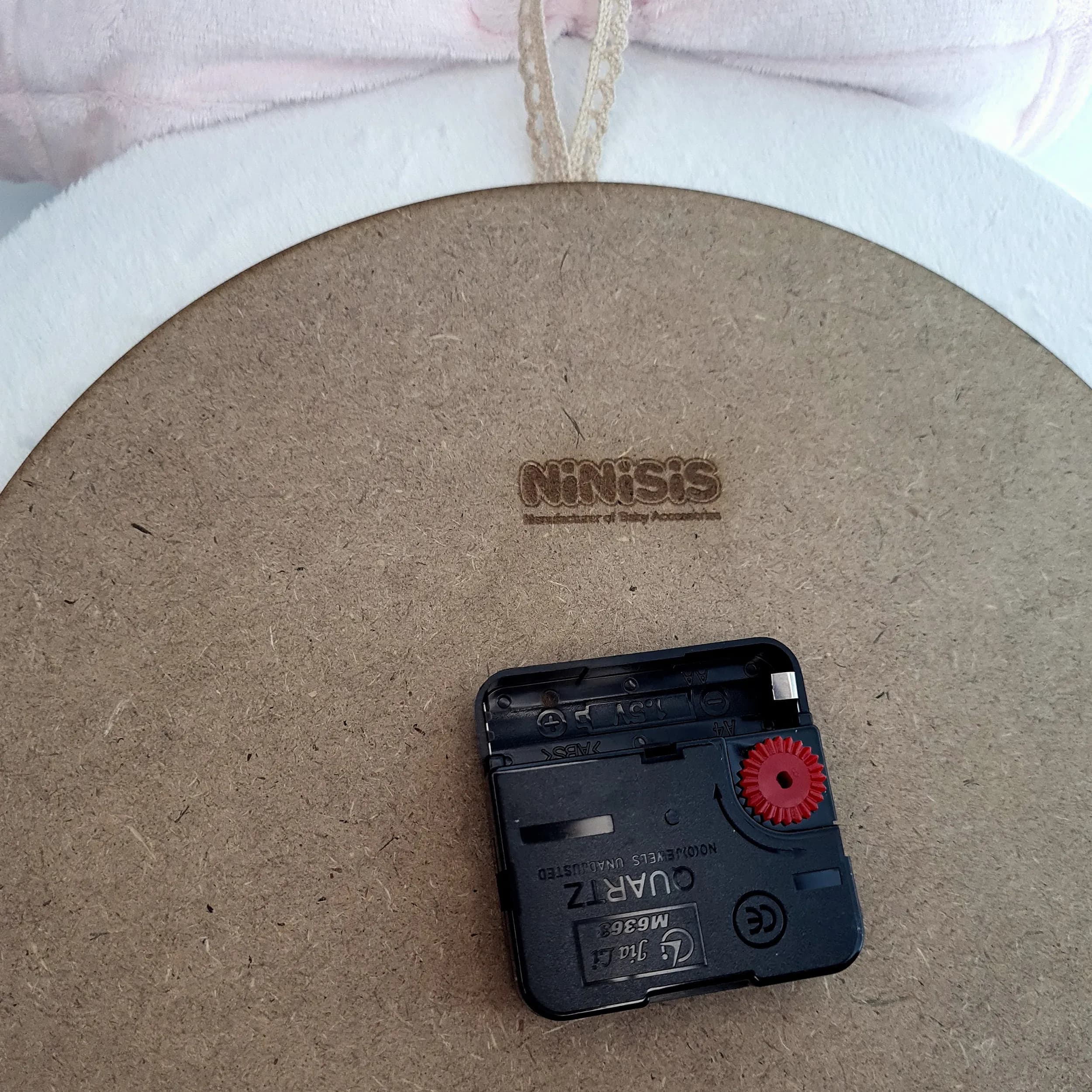 ساعت دیواری کودک مدل خرگوش رابیت کد W-RAB-T — تصویر ۳