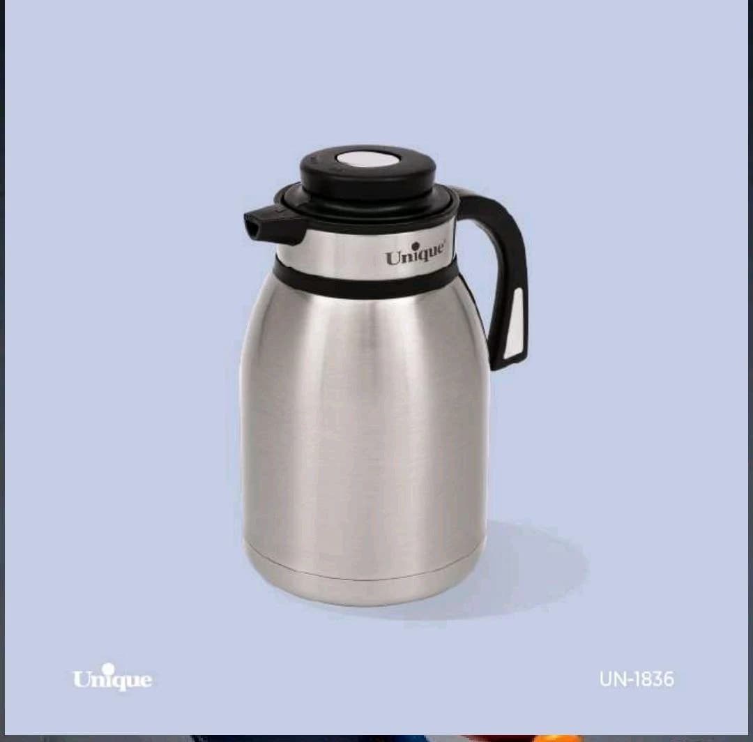 فلاسک 1/5لیتر استیل دکمه وسط یونیک کد UN-1836