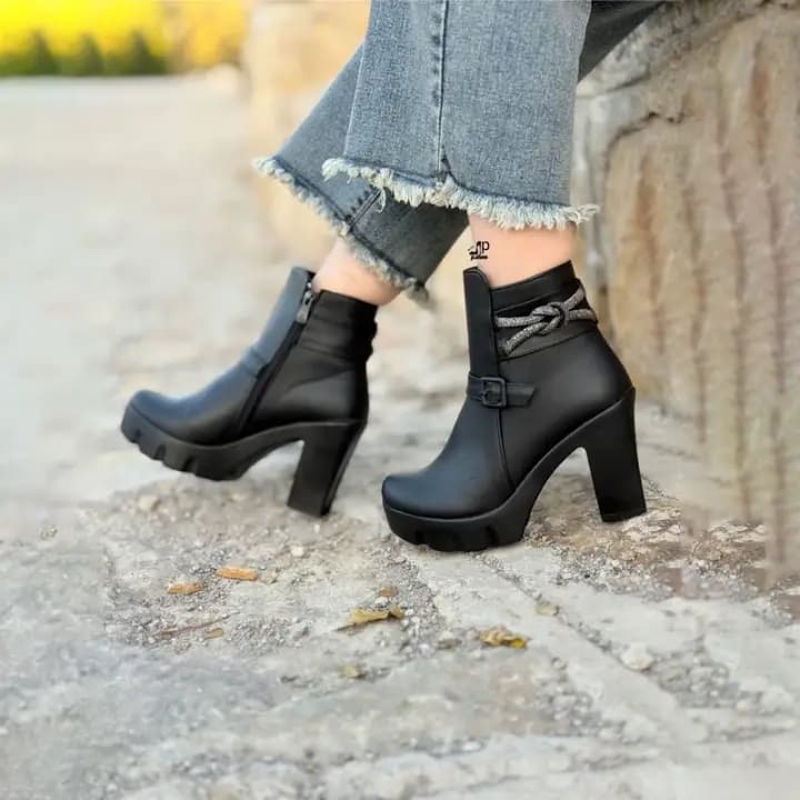نیم پوتین زنانه مدل سارا