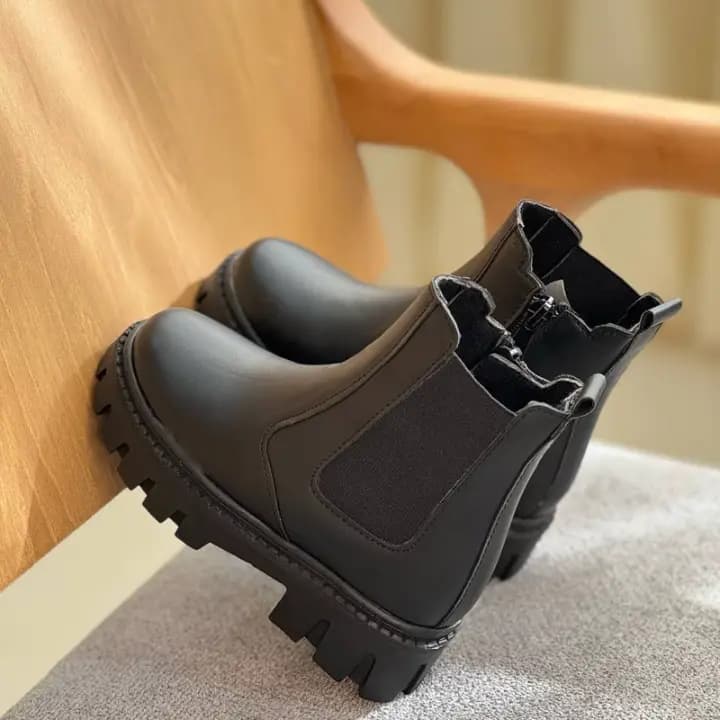 نیم بوت اسپرت بچگانه ZARA