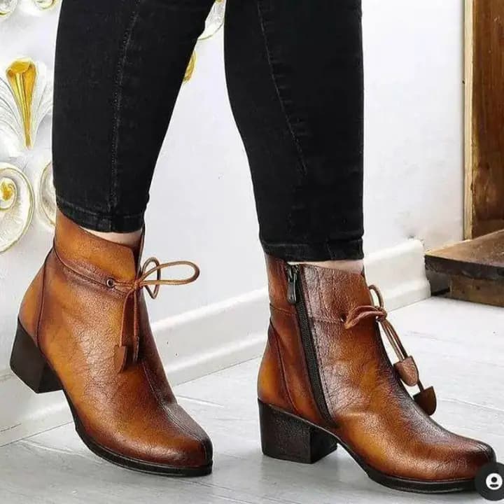 بوت مجلسی زنانه شیک دلارا