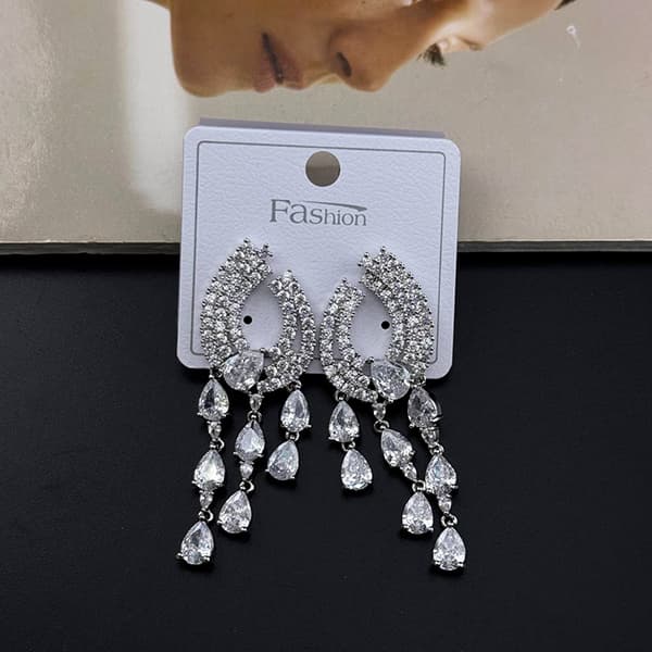 گوشواره اشکی آبشاری نگین تراش اشک