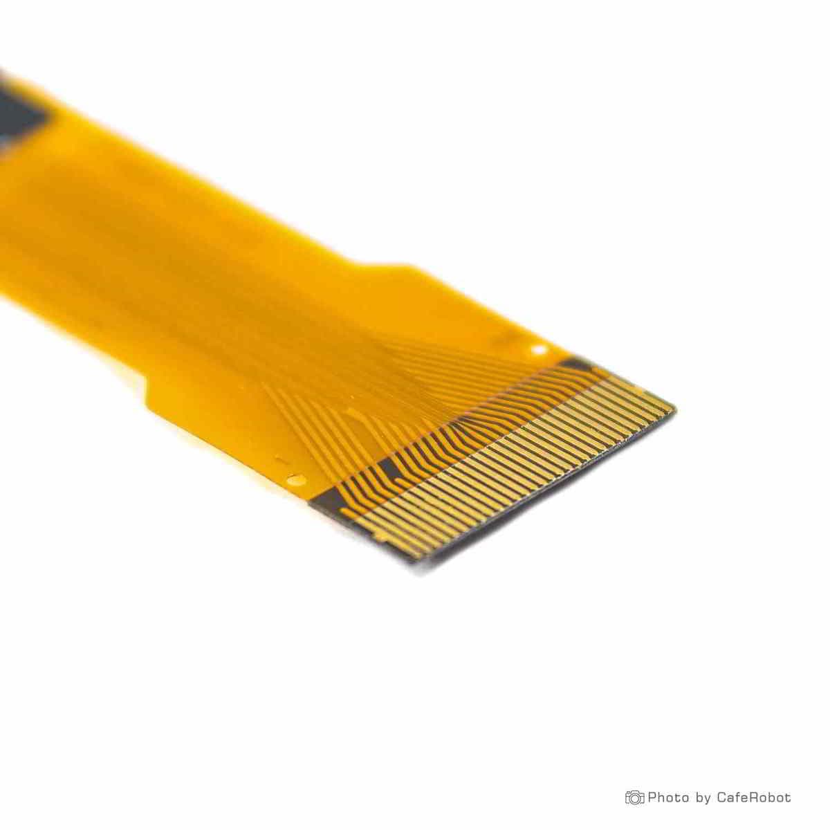 نمایشگر OLED دو رنگ زرد وآبی 0.96 اینچ دارای ارتباط SPI/IIC/Parallel و چیپ درایور SSD1306 با کابل فلت 30 پین بلند Plug In — تصویر ۵