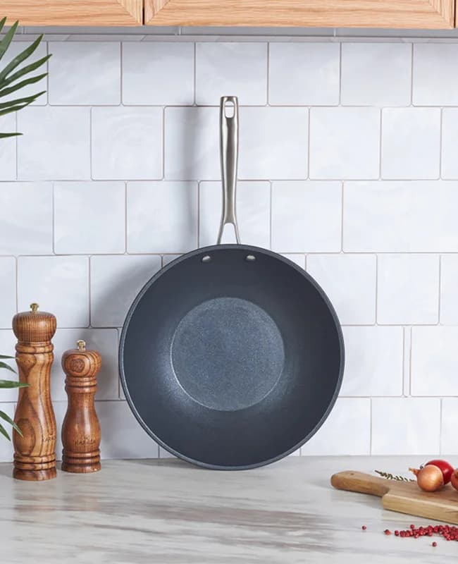 ماهیتابه گود 28 سانتی کاراجا کد 502000235 — تصویر ۳