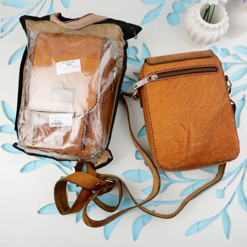 کیف دوشی کوچک چرم شتر 104-87 — تصویر ۲