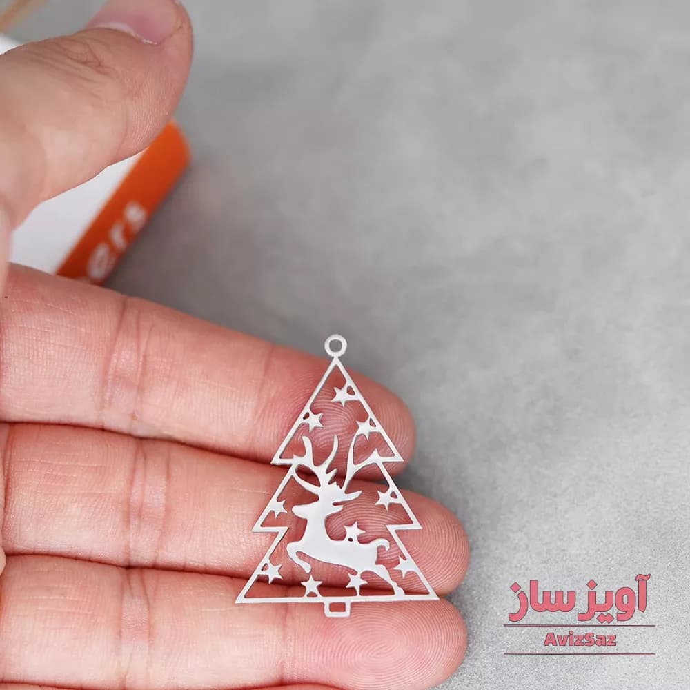 گردنبند کریسمس با گوزن و درخت کاج کد 101953