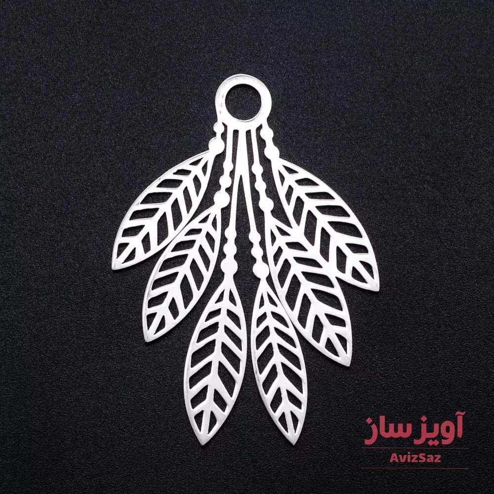 گردنبند پر پرنده کد 101835