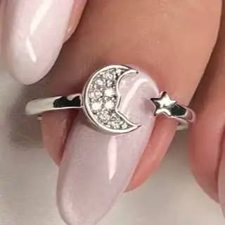 انگشتر زنانه و دخترانه جواهری طرح ماه و ستاره نگین کاری ضد حساسیت رنگ ثابت فری سایز کد atk