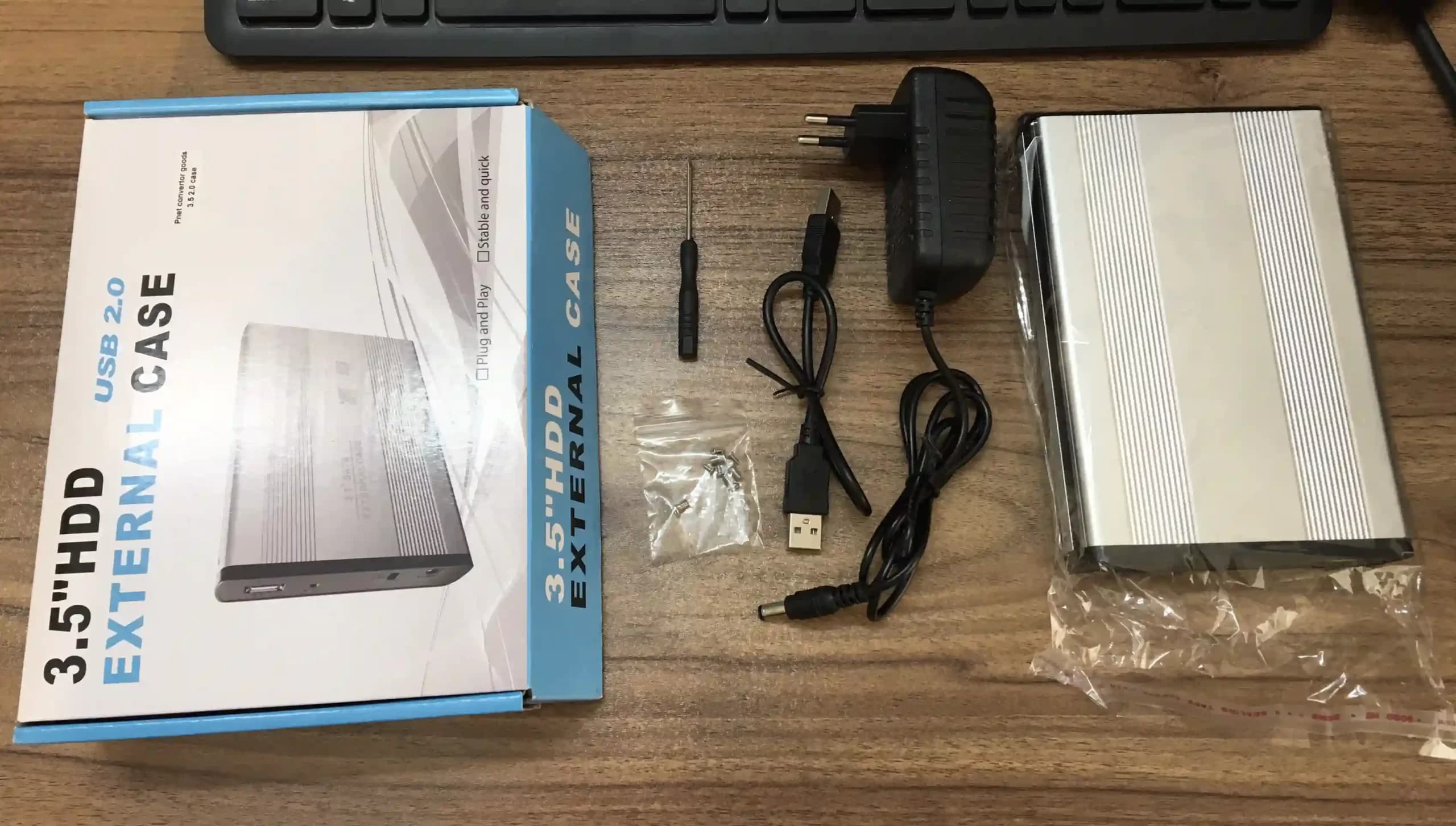 باکس هارد 3.5 اینچ پی نت P-net 3.5″ SATA HDD External Case USB 2.0 — تصویر ۴