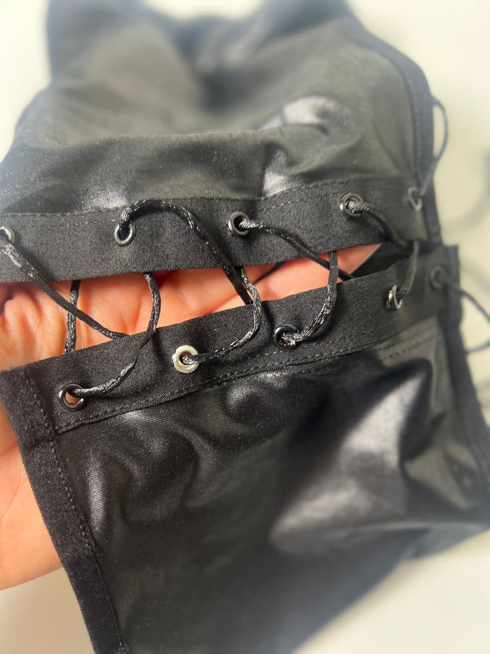 شورت زنانه بغل بندی لاتکس — تصویر ۳