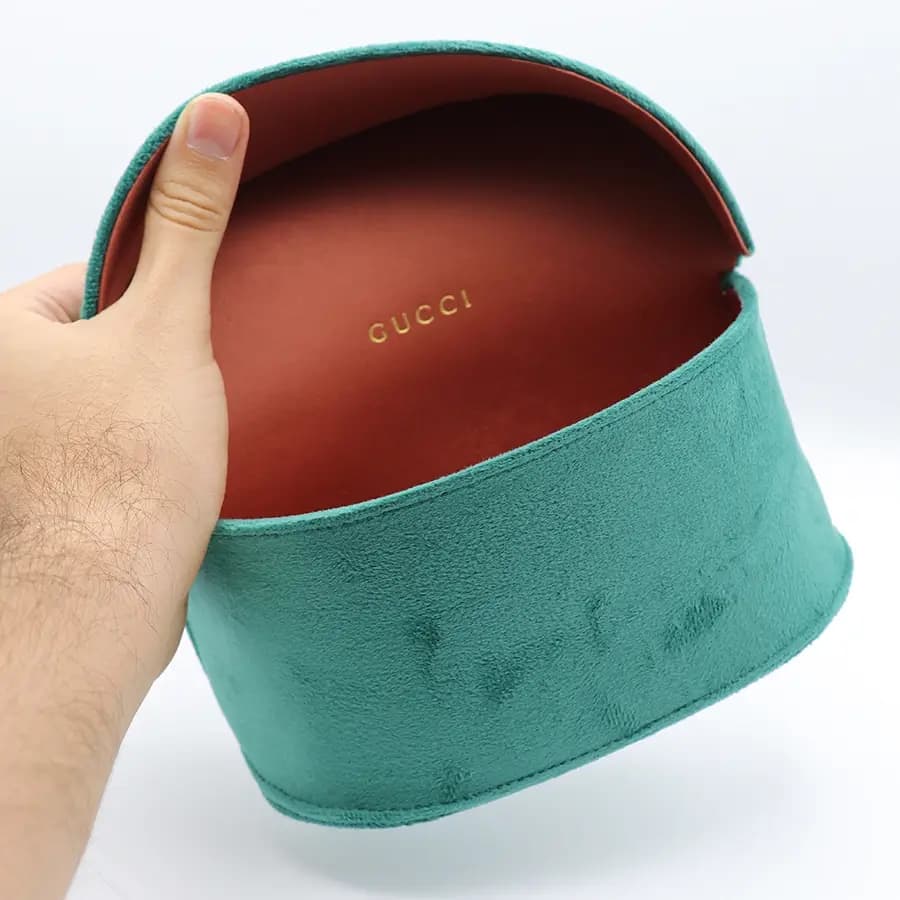 پک اورجینال عینک برند گوچی (GUCCI) با تمام تجهیزات مدل 993071 — تصویر ۴