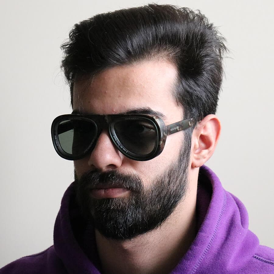 عینک آفتابی لویی ویتون با فریم مشکی مات، شکل خلبانی و لنز دودی تیره مدل 7781 — تصویر ۲