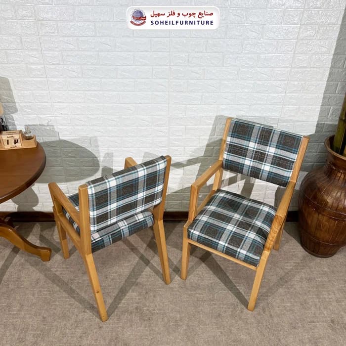 صندلی ناهارخوری چوبی السا دسته دار سهیل — تصویر ۴