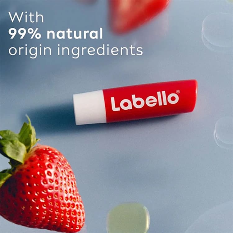 بالم لب Labello مدل Strawberry Shine — تصویر ۲