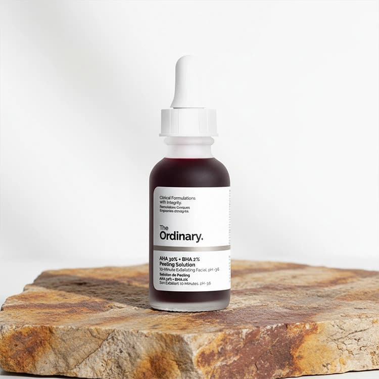 سرم لایه بردار The Ordinary مدل Peeling Solution حجم 30 میلی لیتر — تصویر ۳