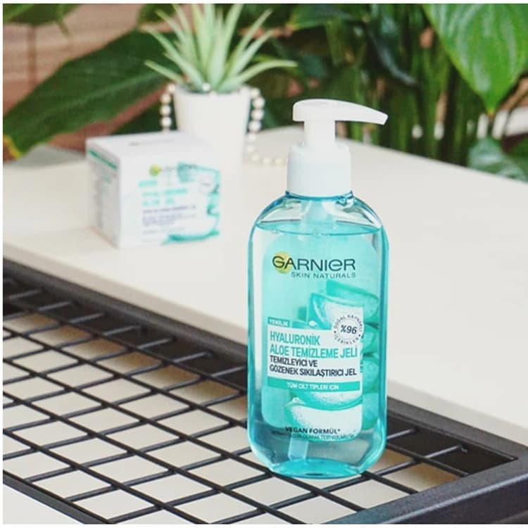 ژل شوینده صورت Garnier مدل Hyaluronik Aloe حجم 200 میلی لیتر — تصویر ۵