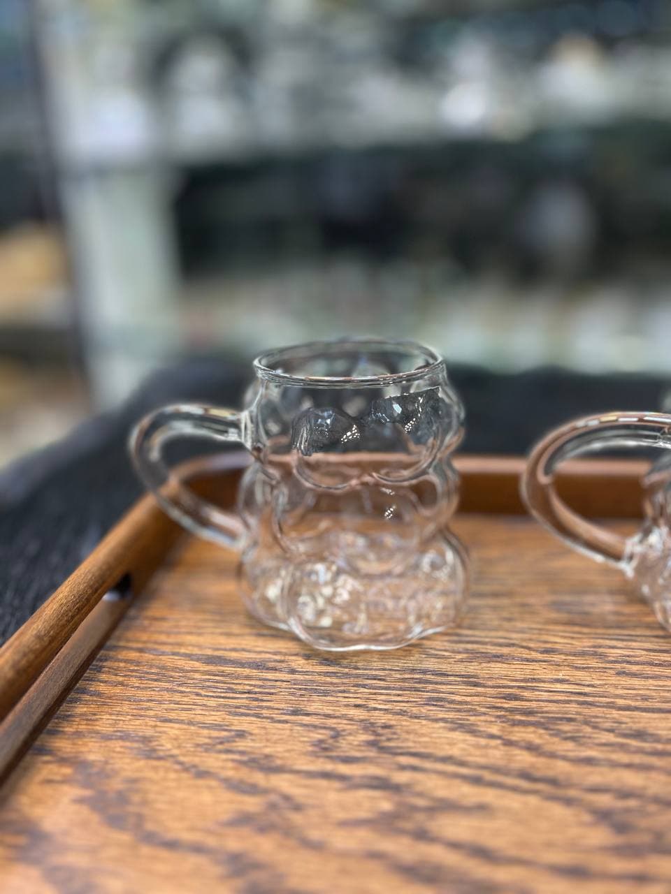لیوان پیرکس طرح سنگی — تصویر ۳