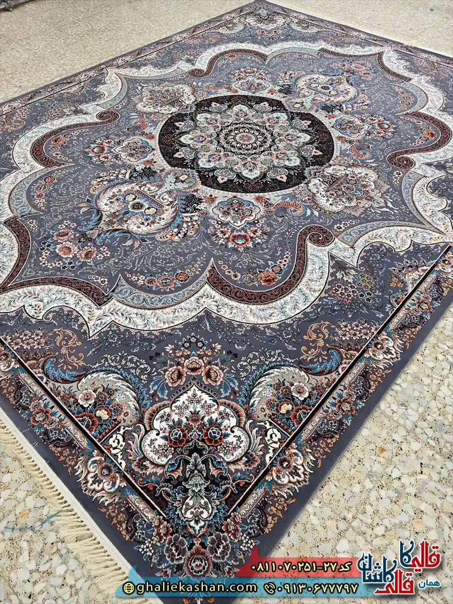فرش کلاسیک 700 شانه طرح شهیاد رنگ طوسی دلفینی کاشان