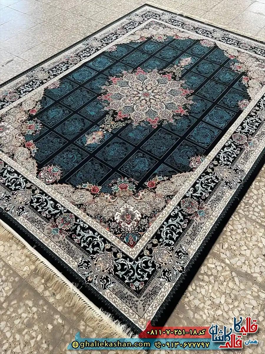 فرش کلاسیک 700 شانه خشتی طرح رومیسا رنگ سرمه ای مشکی کاشان