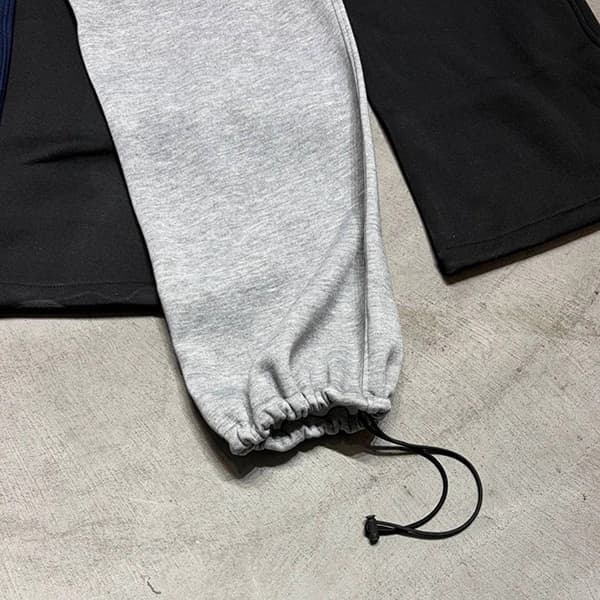 شلوار جاگر دوکاره کلوین داخل کرکی (Calvin Klein) — تصویر ۴