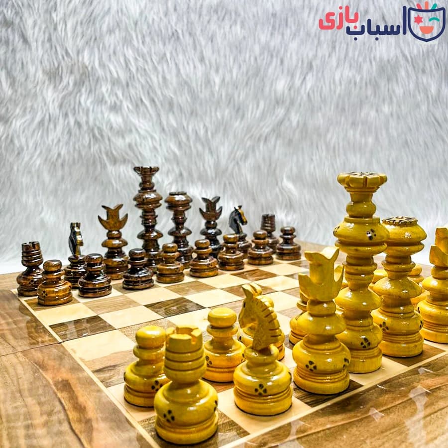 مهره شطرنج سلطنتی — تصویر ۳