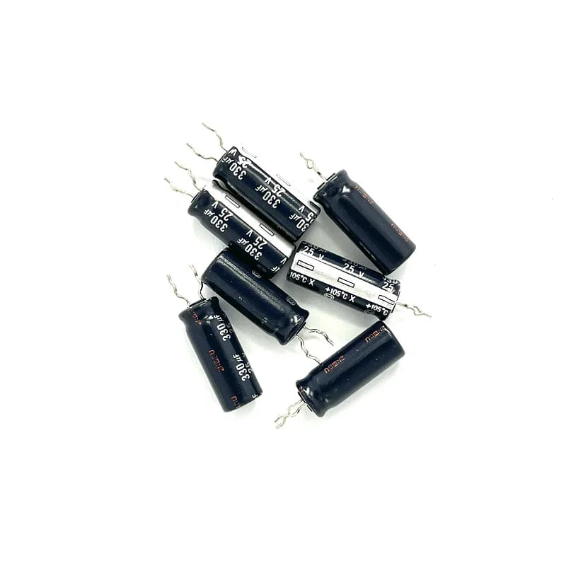 خازن 330 میکروفاراد 25 ولت ژاپنی Panasonic