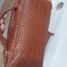 حراج حراج کیف لوازم آرایش و جامدادی دوخته شده با دست وچرم طبیعی — تصویر ۳