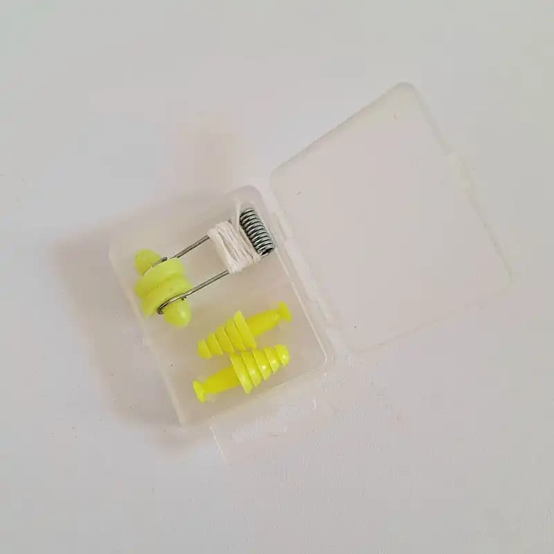 گوش گیر و دماغ گیر شنا سیلیکونی گیره فلزی GD-480 — تصویر ۵