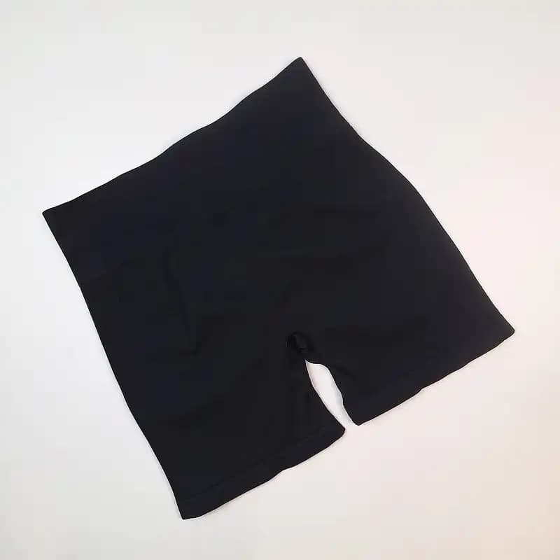 شورتک اورجینال پشت چین دار سیملس مشکی SH-M63 — تصویر ۳