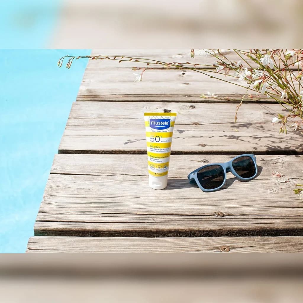 کرم ضد آفتاب ماستلا آووکادو ضد آب SPF50 حجم 40میل Mustela — تصویر ۲