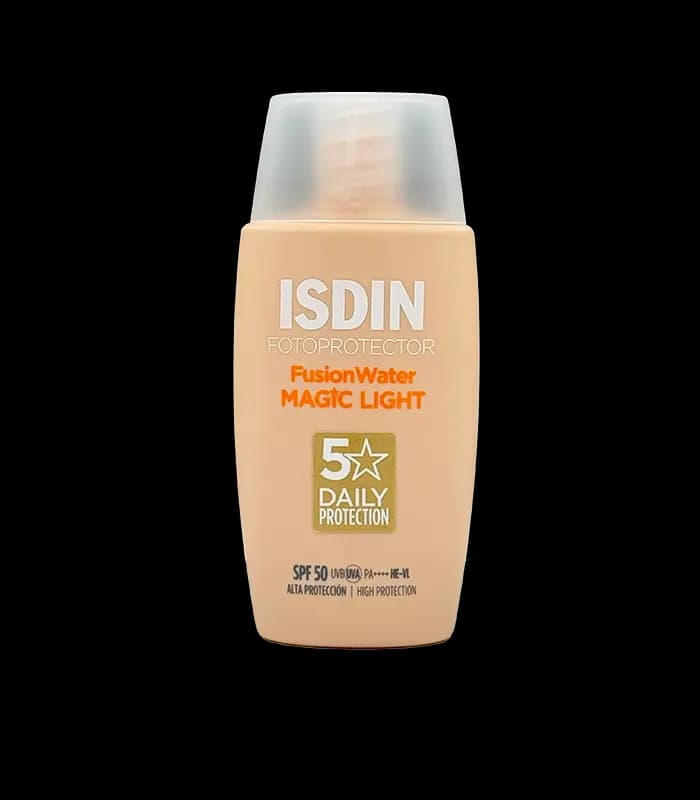 ضدآفتاب ایزدین مدل فیوژن واتر مجیک لایت SPF50 حجم 50 میل